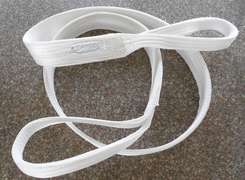 白色丙纶扁平吊装带 ��标吊车行车吊带 耐酸碱耐腐蚀 规格10吨